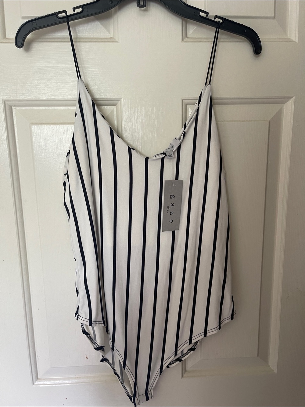 gaze Black & White Vertical Stripe Spaghetti Strap Cami